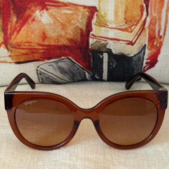 SALVATORE FERRAGAMO SUNGLASSES⭐️NEW W/DUST BAG & CASE⭐️ALWAYS AUTHENTIC⭐️HAUTE main image 5